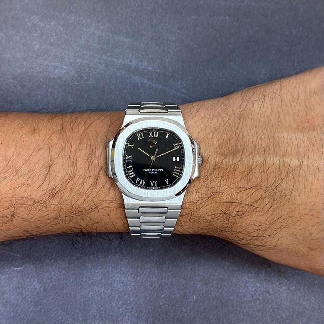 Patek Philippe Nautilus 3710/1A Image 4
